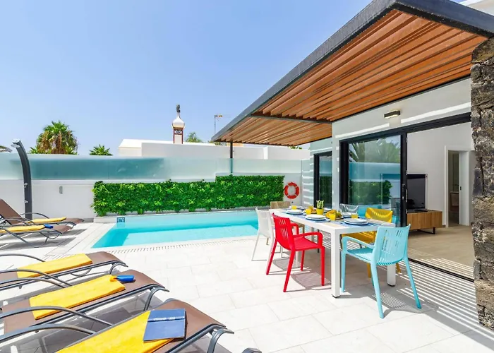 Jose Lanzarote By Villa *